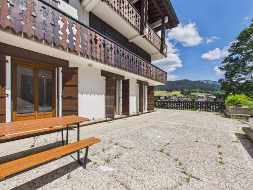 Appartement lumineux avec terrasse, parking et WIFI aux Gets
