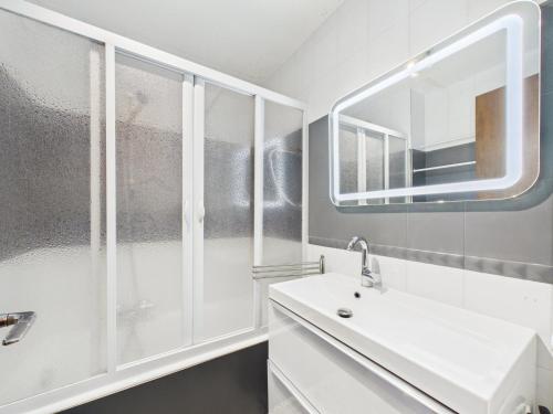 Appartement lumineux avec terrasse, parking et WIFI aux Gets