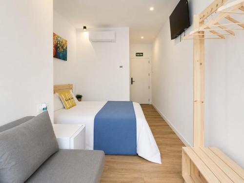 Bilbao ROOMS & KITCHEN Zurbaran