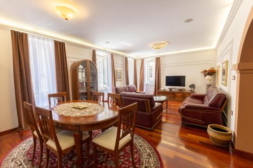 Heritage Piazza Residence