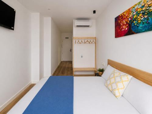 Bilbao ROOMS & KITCHEN Zurbaran