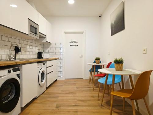 Bilbao ROOMS & KITCHEN Zurbaran