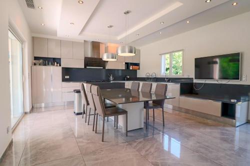 Modern Villa in a Quiet Location