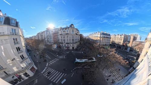 New bright two-room apartment, Buttes-Chaumont & Canal l'Ourcq