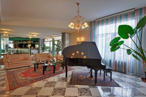 Φωτογραφία από το άλμπουμ του Hotel Jasminum σε Μπιμπιόνε