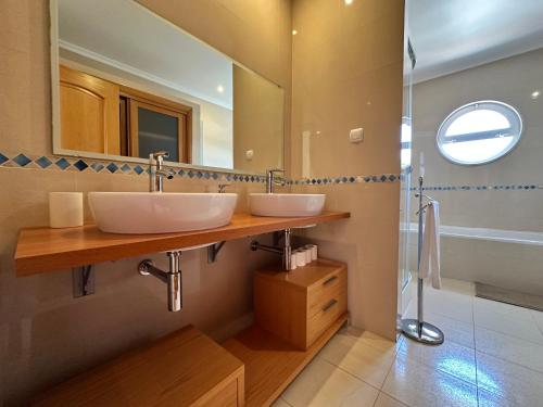 Laguna Villa com piscina privativa em Vilamoura