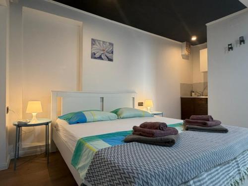 Nagel Room