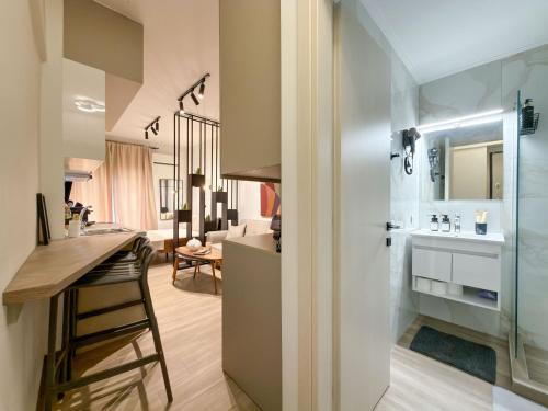 Vivere Suite 01 - Cozy Studio by Metro terminus