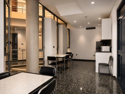 Residencia Universitaria "RUDMA LOS BERMEJALES"