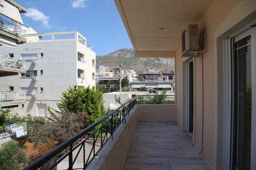 Large Apartment 2nd floor Glyfada