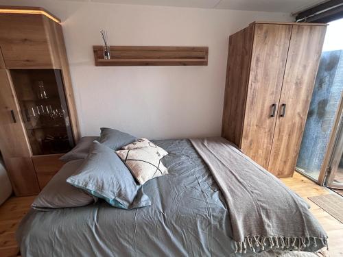 Studio Alpine Haven with Pool and Terrace Hotel L'Étrier Access