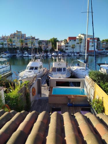 Villa VOG ou chambres sur l'Île des Marinas au Cap d'Agde
