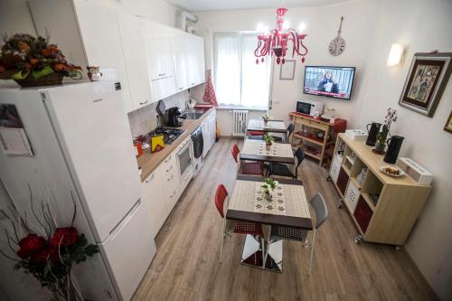 Kuchyň nebo kuchyňský kout v ubytování A Casa di Benny