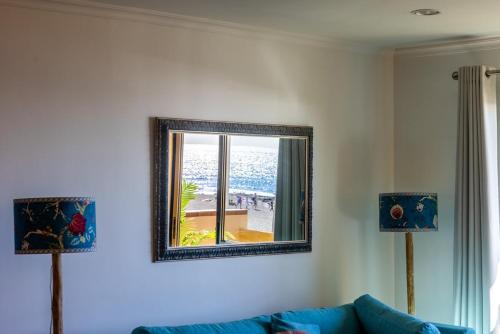 El Medano, Casa Cabezo, stunning ocean house for 2-4-6-8 friends or family