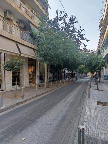 Modern Chic Apartment in the Heart of Athens