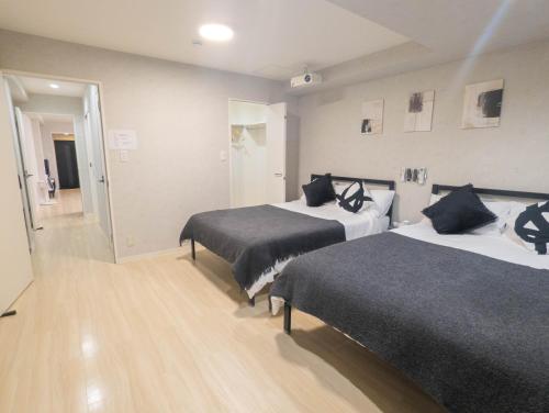 WGuestHouse Subway 3 min 560sq ft 10 min to Namba