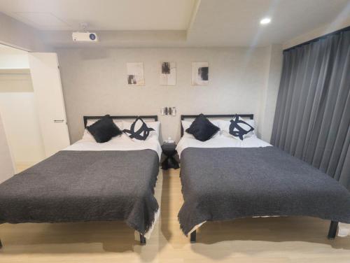 WGuestHouse Subway 3 min 560sq ft 10 min to Namba