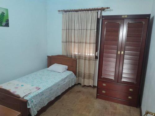 Lisbon for 1 person near airport room private tourist