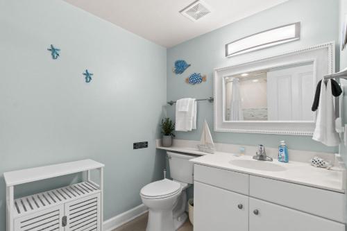 Gulf-front Shores of Panama 3rd Floor RENOVATED - Beach Service Included photo 41