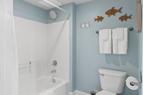 Gulf-front Shores of Panama 3rd Floor RENOVATED - Beach Service Included photo 38