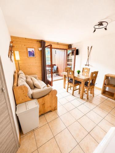 Appartement 6 pers - Ski aux pieds - Parking privé