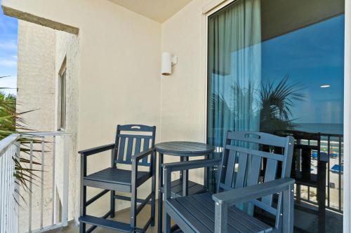 Gulf-front Shores of Panama 3rd Floor RENOVATED - Beach Service Included photo 63
