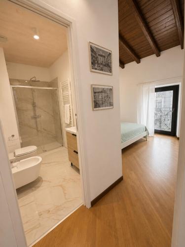 Bany a AL CASTELLO Suites