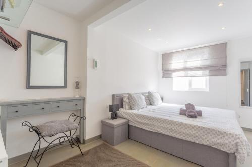 Modern 3 Bedroom Duplex Adeje City Center Wifi