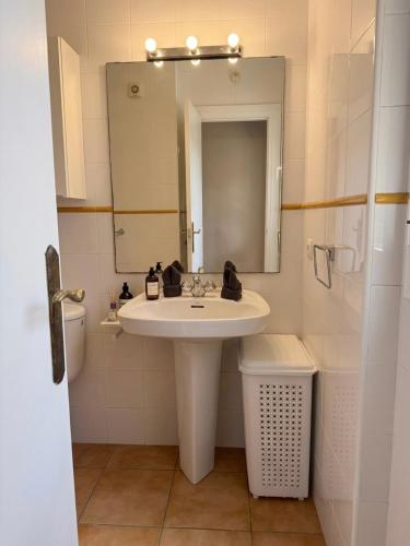 Apartamento a unos pasos de la playa Fontanilla centro Marbella