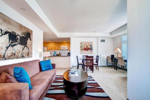 Bluebird Suites in Kendall Square – Photos 3