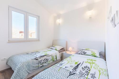 Seafront apartment
