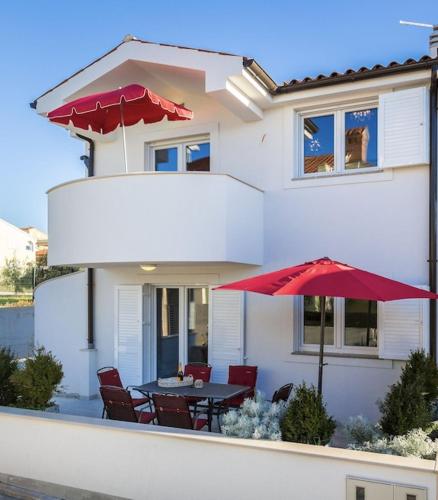 Seafront apartment