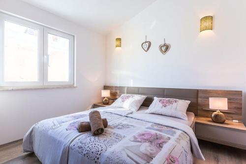Seafront apartment