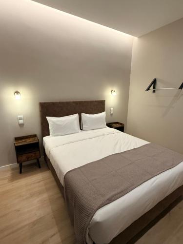 Residencia LIS B&B and Parking