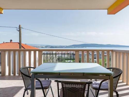 Six Bedroom Villa with Outdoor Pool, Sauna and Hot Tub
