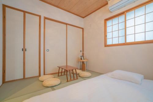 Travel Time • Hanazonocho - Vacation STAY 18515