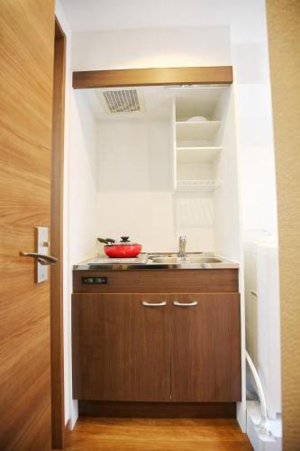 GS101 Ground Floor Easy with Luggage Keisei Line 6 Min Private Kitchen and Bath Sleeps 2