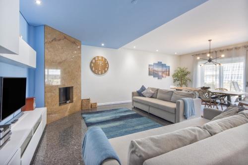 Beach Sunset - Apartment Ocean