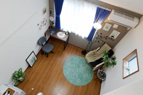 GS201 Cozy Loft Home Double Futon and Single Floor Futon Sleeps 3