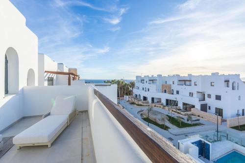 Atico con Vistas al Mar, 3 Terrazas y piscina