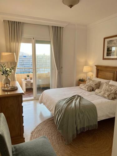 TopMarbella Marina Banús Luxury Apartment Stunning Sea Views