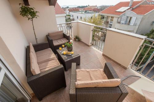 Batur Pool Apartments