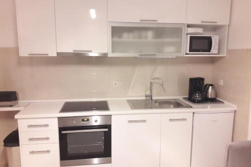 Batur Pool Apartments