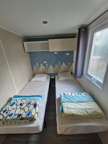 Mobile home 4 personnes 300 m de la plage