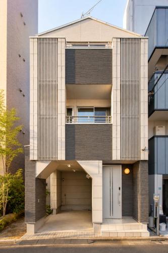 池袋徒歩10分要町駅3分 3階建て一軒家 最大8人 貸切 キッチン設備完備 寝室4つ トイレ2つ