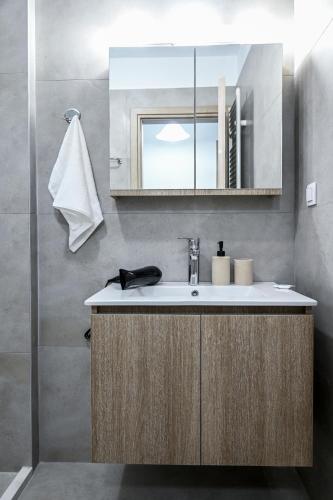 Zen Apartment