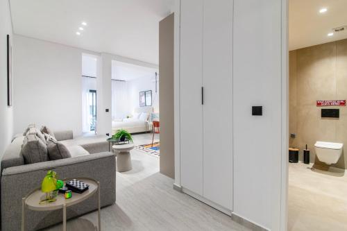 Jamie's Studio with Balcony & Close to Monastiraki and Gazi