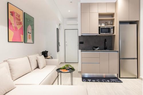 Joe's Studio with Balcony & Close to Monastiraki and main archeological sites