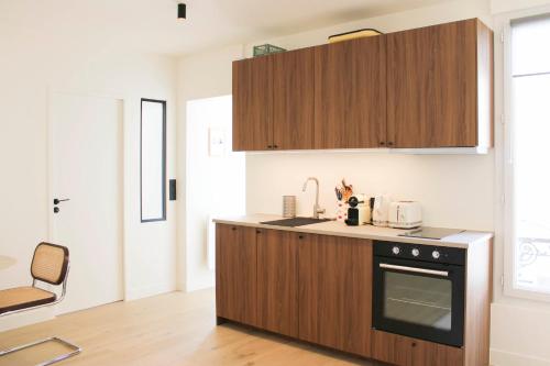 Charming 1-bedroom flat in the 9th