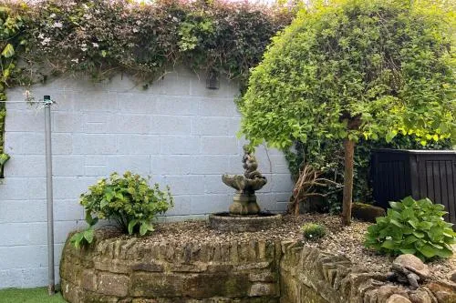 Overdale Guesthouse and Free Parking photo 57